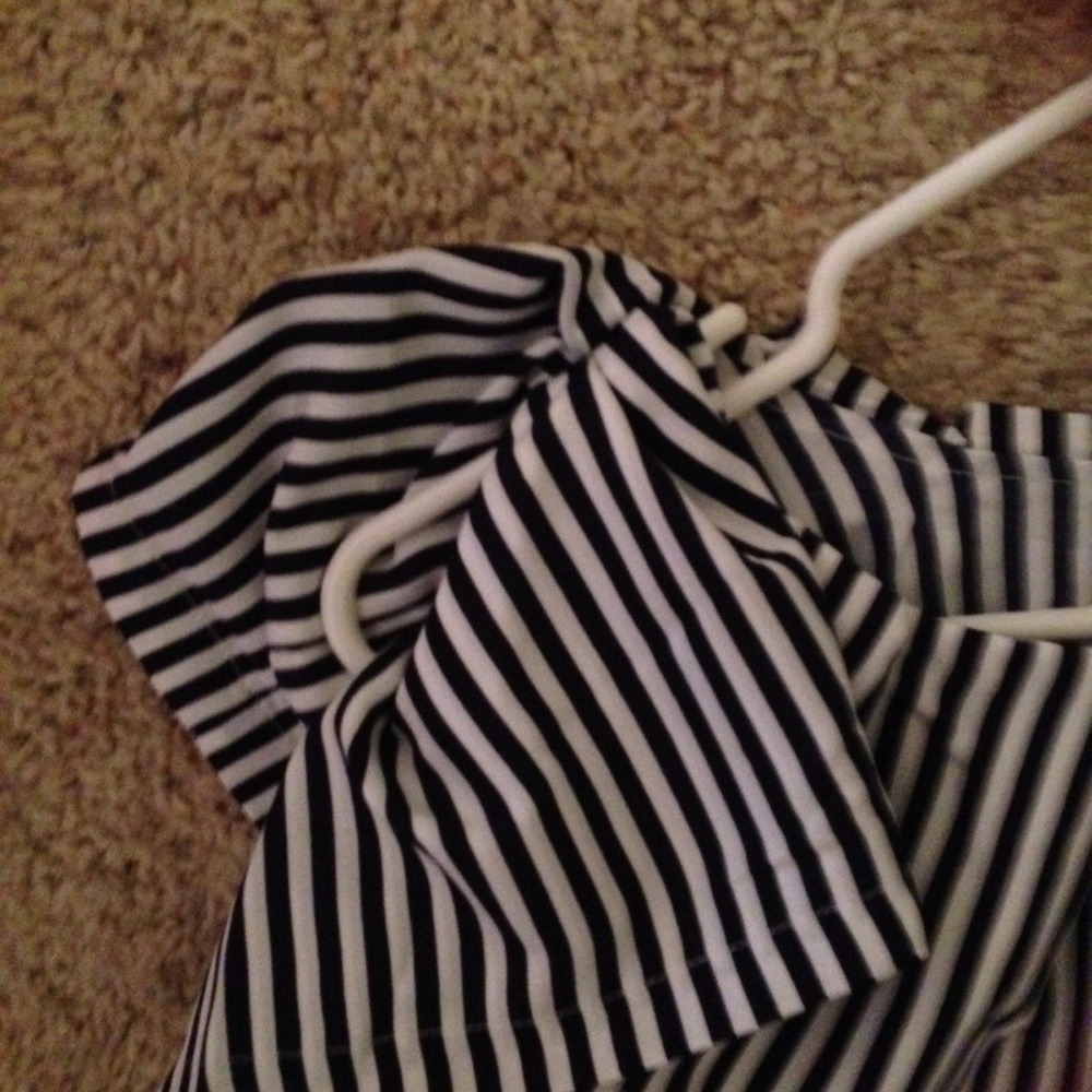 Dramatic Ruffle Top - image 7